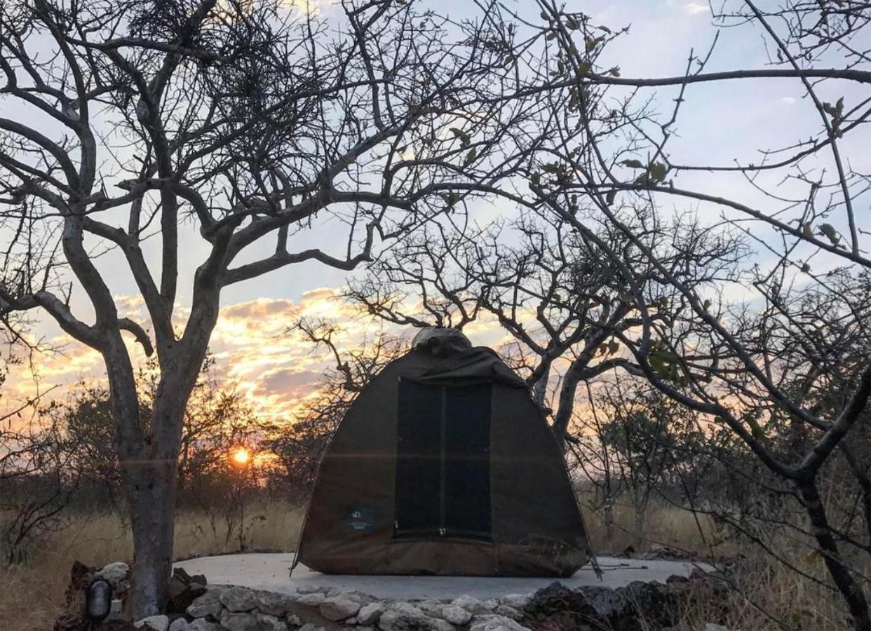 Etosha Village Campsite Okaukuejo Εξωτερικό φωτογραφία