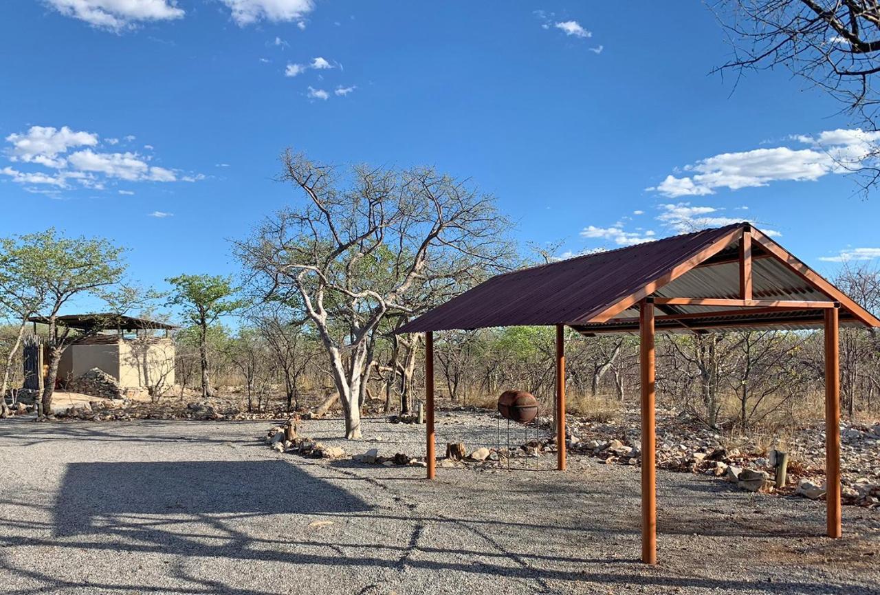 Etosha Village Campsite Okaukuejo Εξωτερικό φωτογραφία